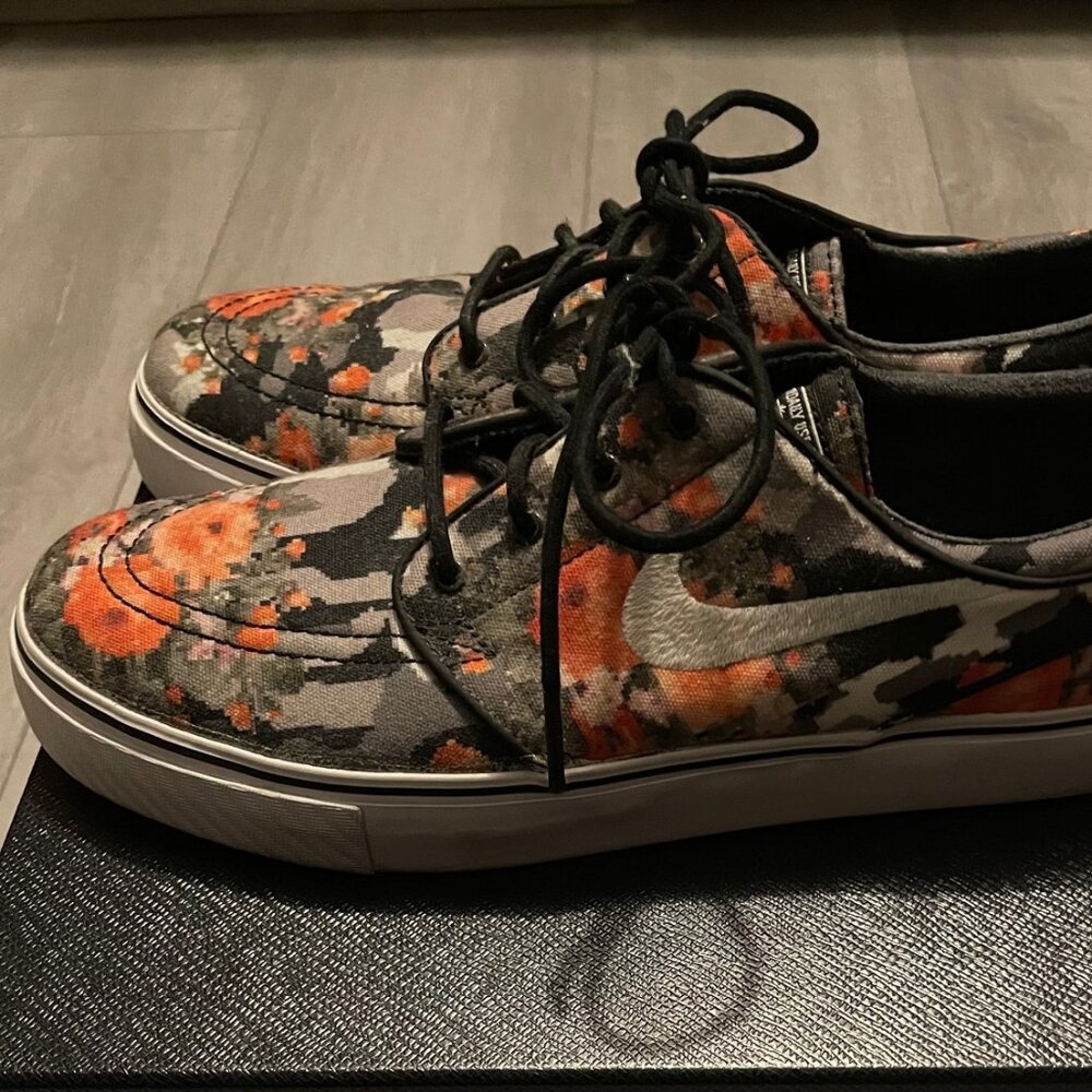 Nike SB Stefan Janoski Zoom Men's Shoes US Size 9 Orange/Grey/Black Floral